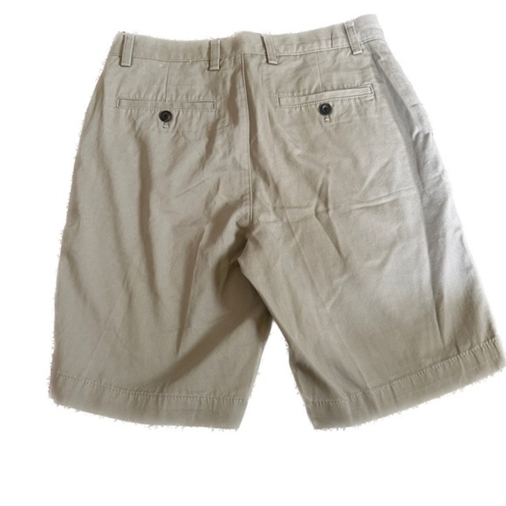 NWT Amazon Essentials Khaki Shorts Size‎ 28 - Picture 2 of 3